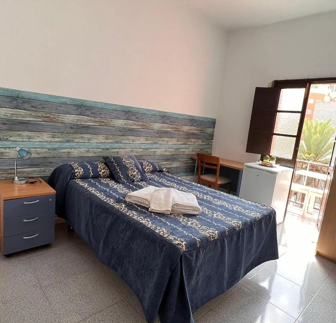 Central, Quiet And Comfortable Room, Breakfast Las Palmas de Gran Canaria Spain